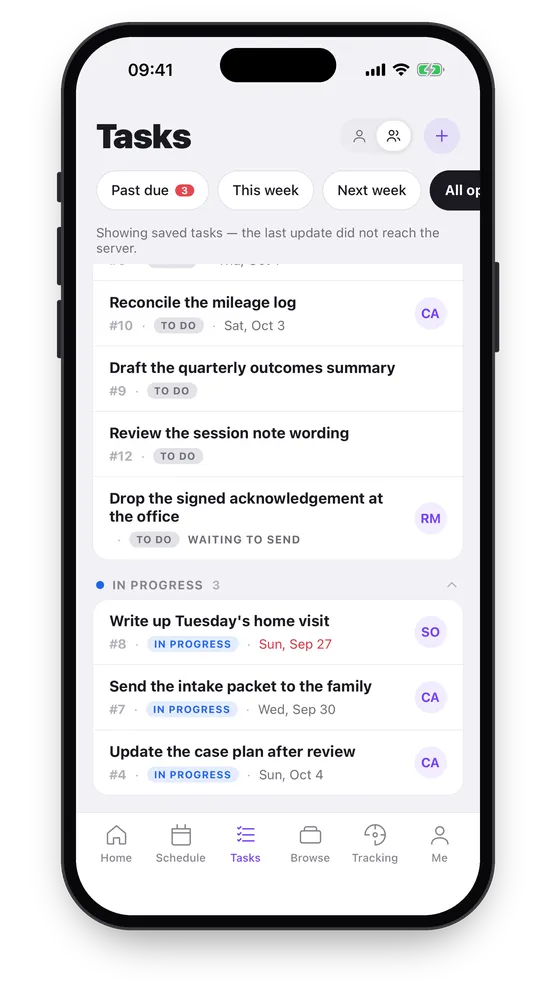 The task list with no connection: a notice that the list shows saved tasks, and a new task marked Waiting to send.